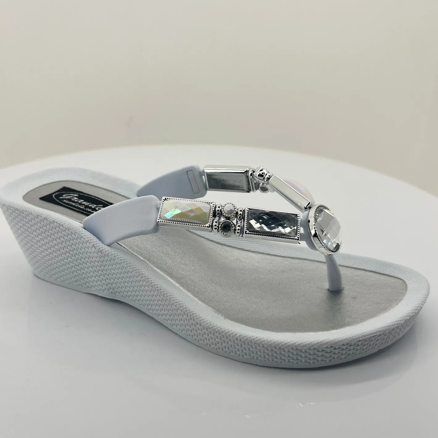 Grandco Bamboo Wedge - White - GC5 Outlet