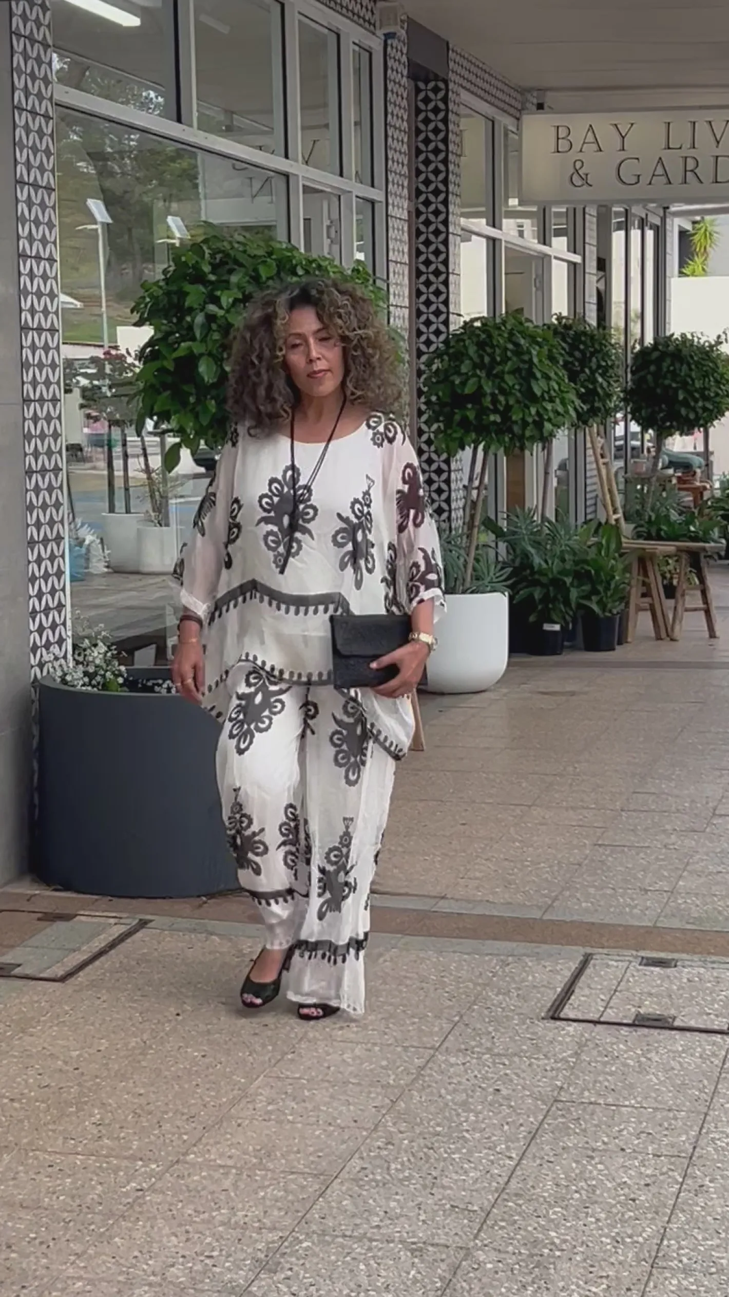Cindy G Blossom Print Pants - White/Black - CG37