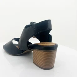 Rilassare Daisy Heeled Sandal - Black - RS5 Outlet