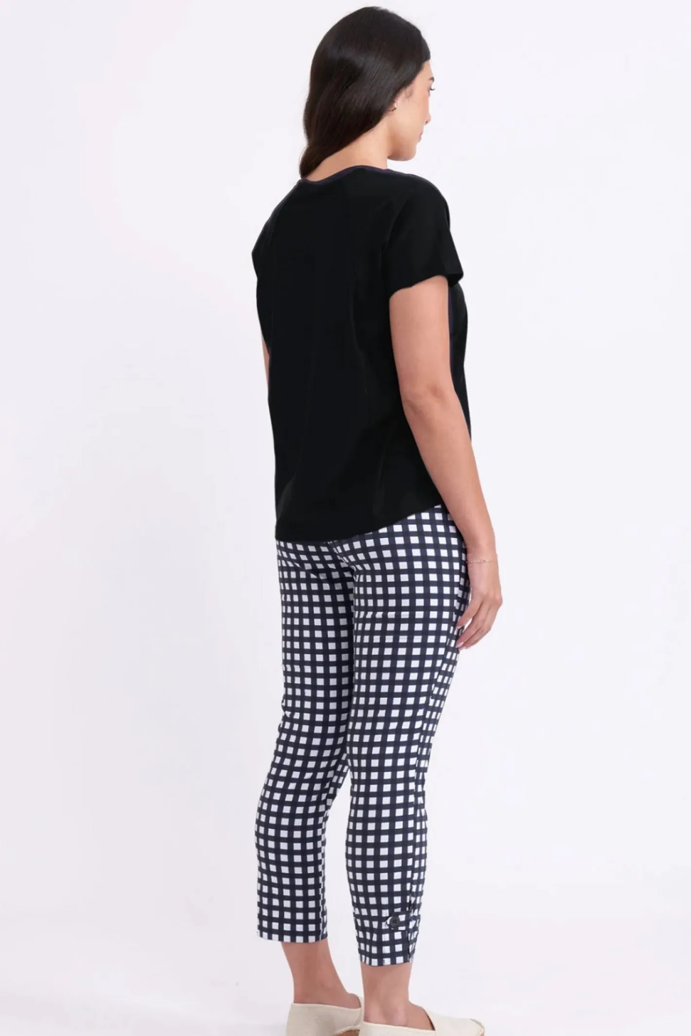 Foil Line Em Up Top - Black - F1