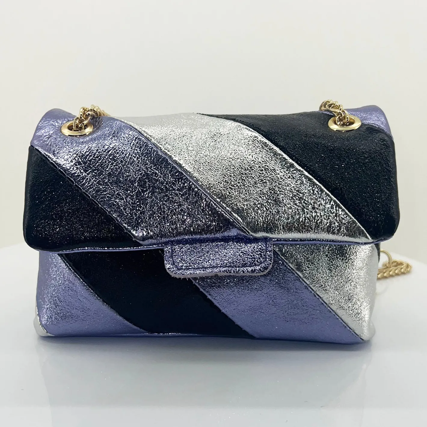 Spice Up Mid Strip Foil Clutch Bag | Lavender | SU1 Sale