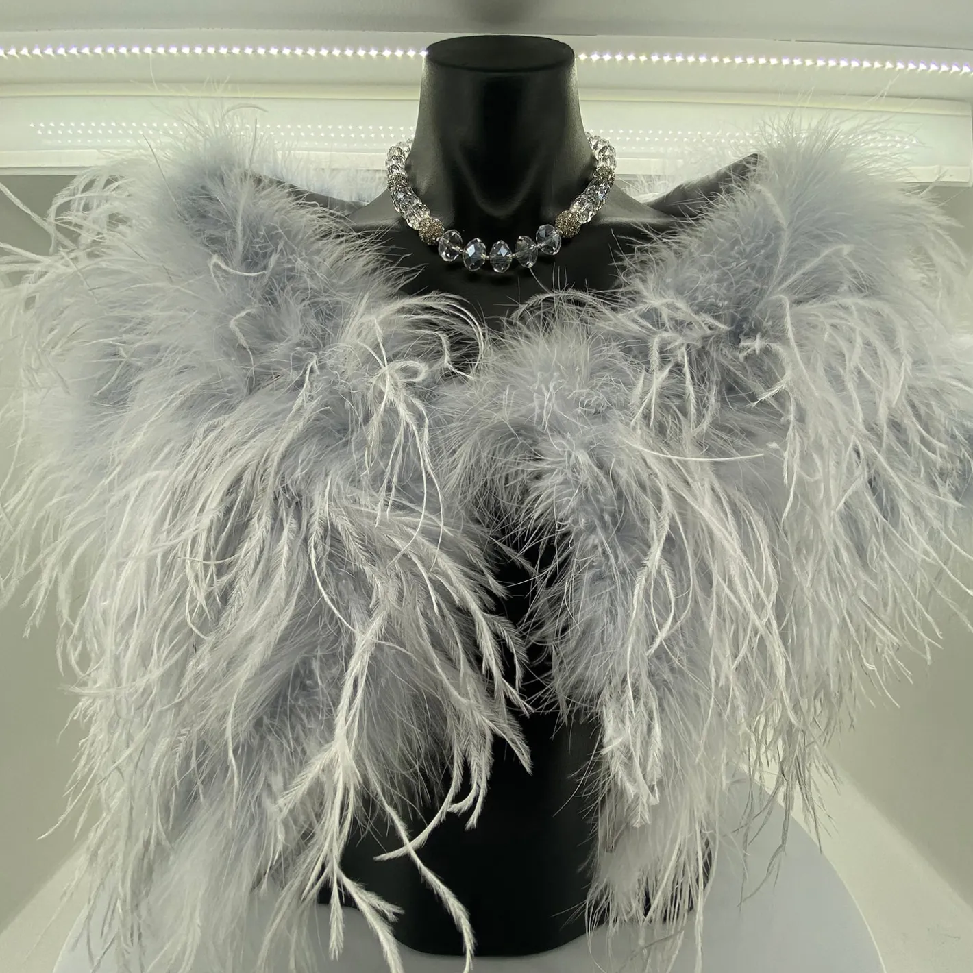 Pizazz Boutique Ostrich Feather Shrug | Light Grey | FI2 New