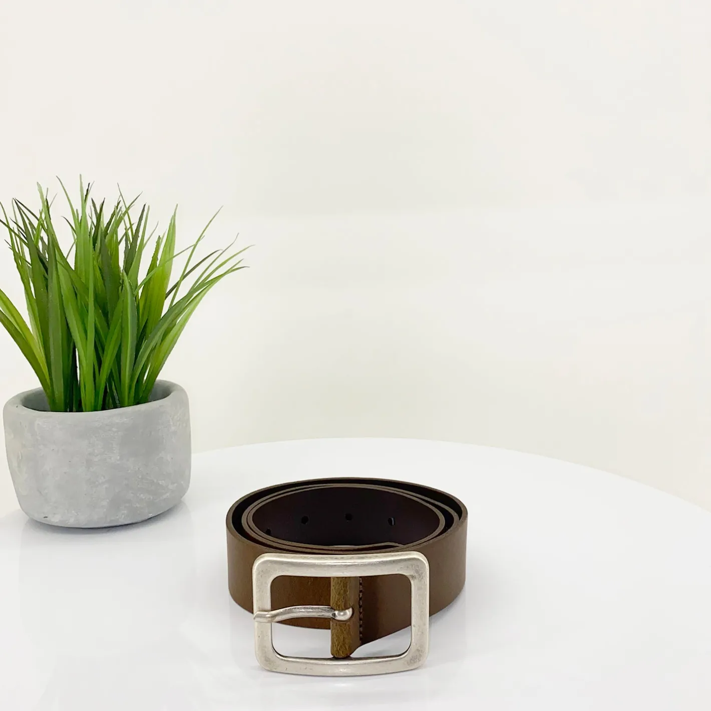Vanzetti Square Buckle Leather Belt | Baileys | V1 Discount